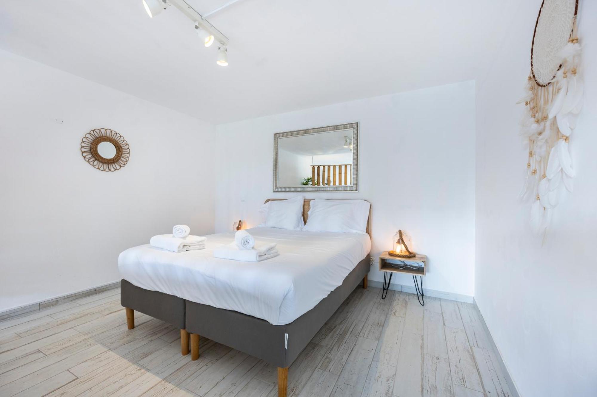 Anchorhouse Portugal Hotel อัลเจซูร์ ภายนอก รูปภาพ