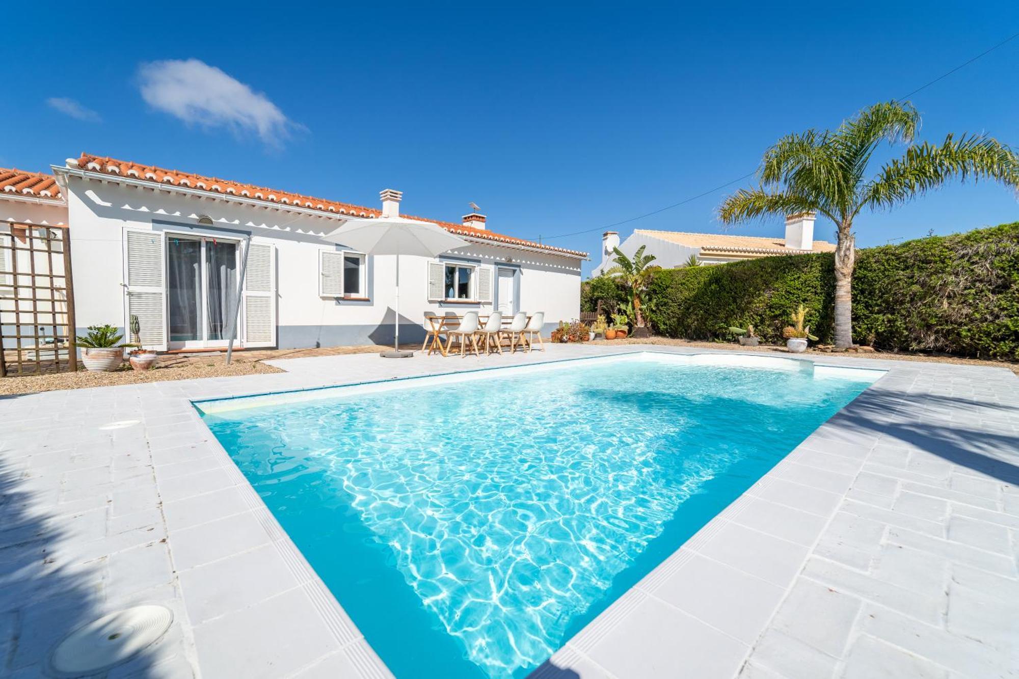 Anchorhouse Portugal Hotel อัลเจซูร์ ภายนอก รูปภาพ
